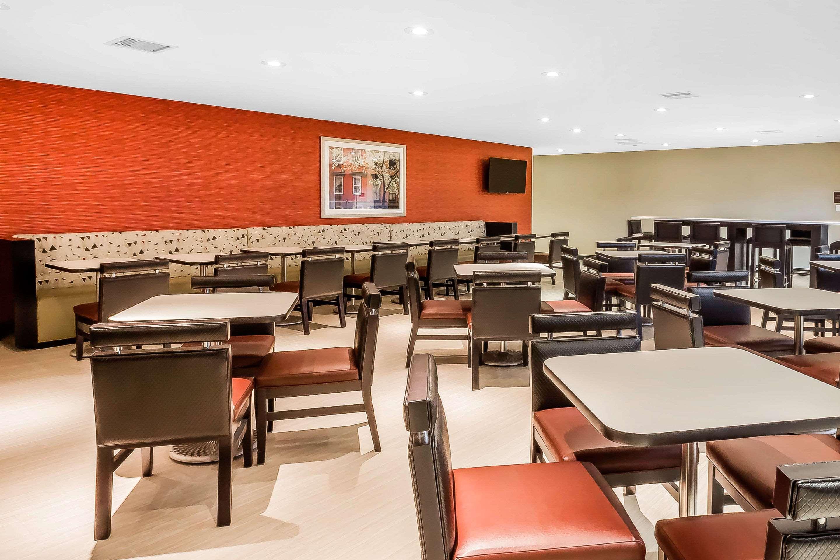 Comfort Inn & Suites Near Stadium Nova York Exterior foto