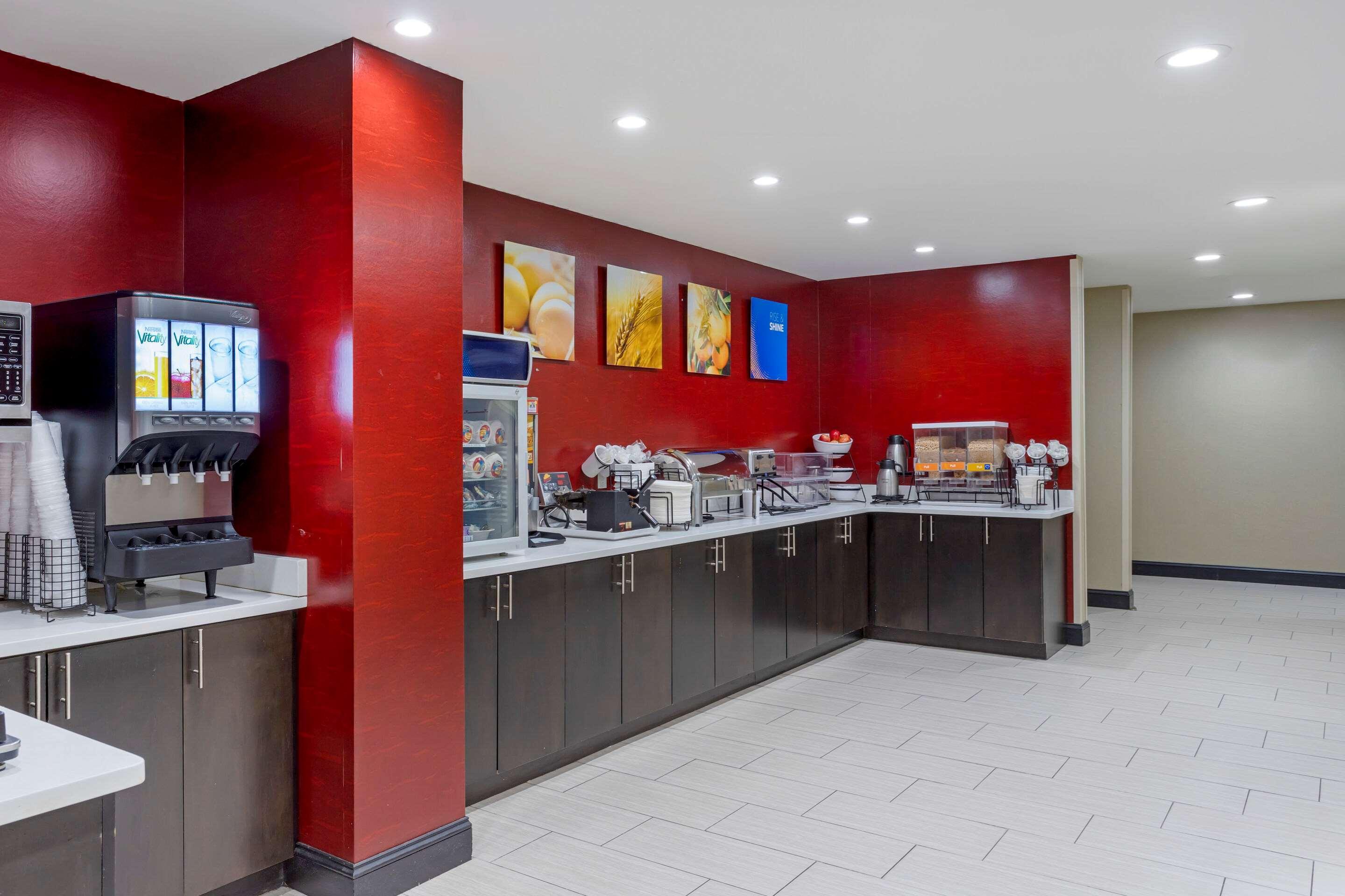 Comfort Inn & Suites Near Stadium Nova York Exterior foto