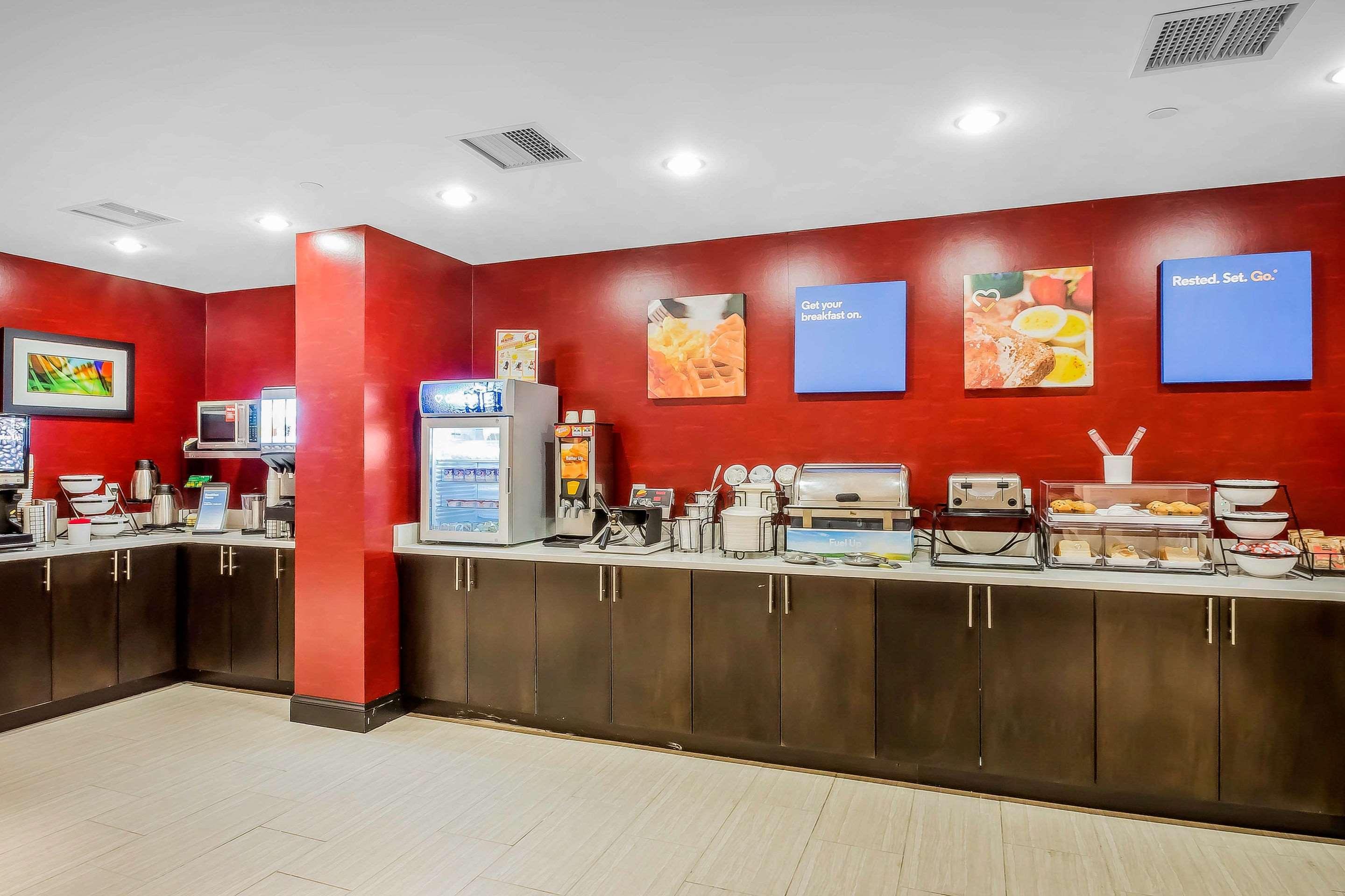 Comfort Inn & Suites Near Stadium Nova York Exterior foto